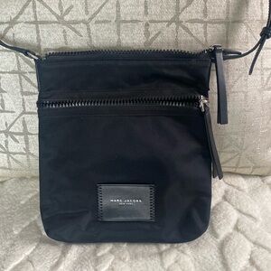 Autentic  Marc Jacobs Black Nylon Crossbody..